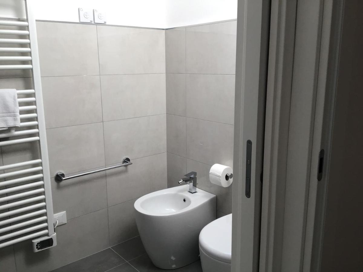 Casa Luigia Rooms Mtb In Finalborgo Bike Room Tour Ebike Trekking Фінале-Лігуре Екстер'єр фото