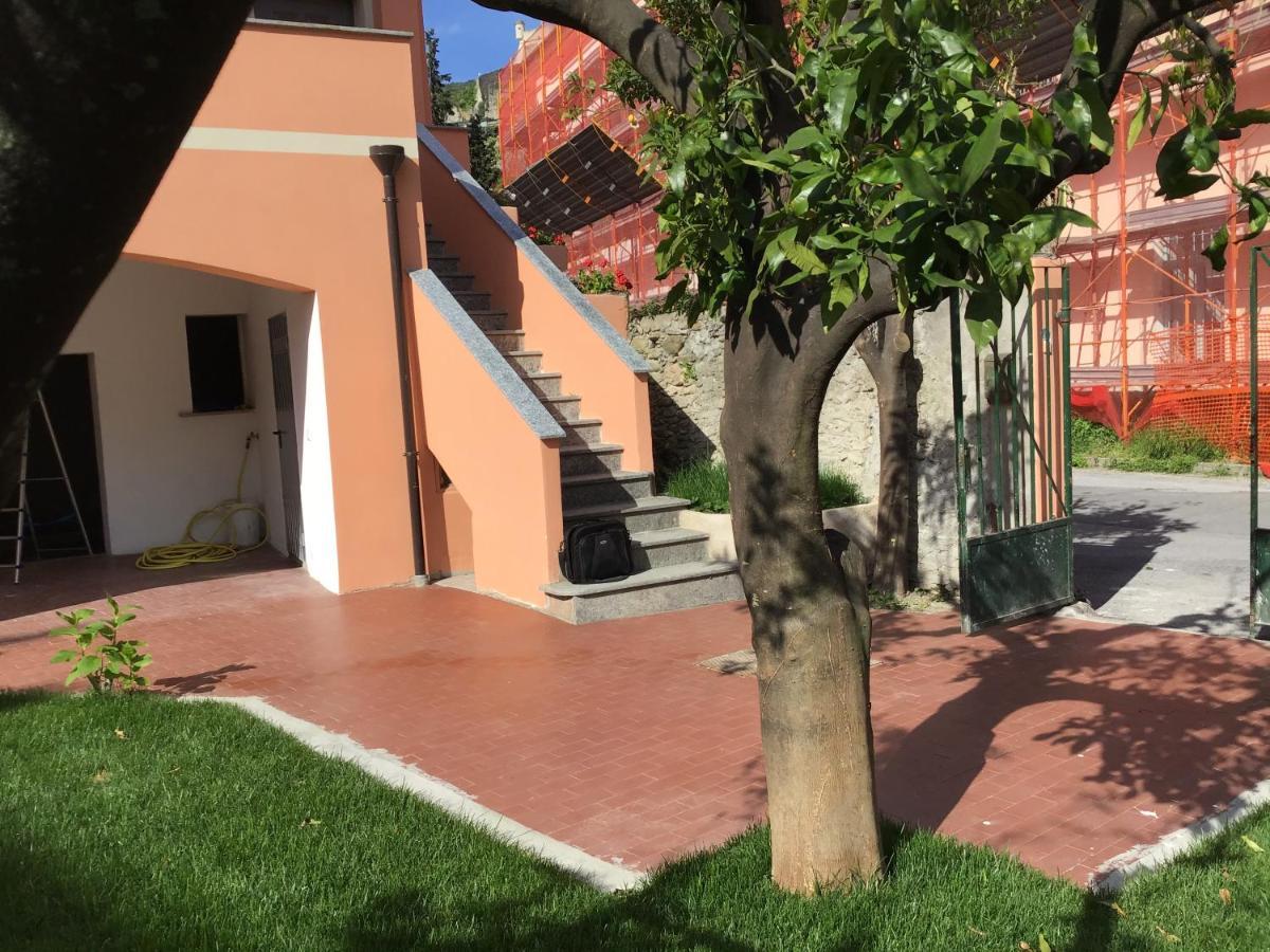 Casa Luigia Rooms Mtb In Finalborgo Bike Room Tour Ebike Trekking Фінале-Лігуре Екстер'єр фото