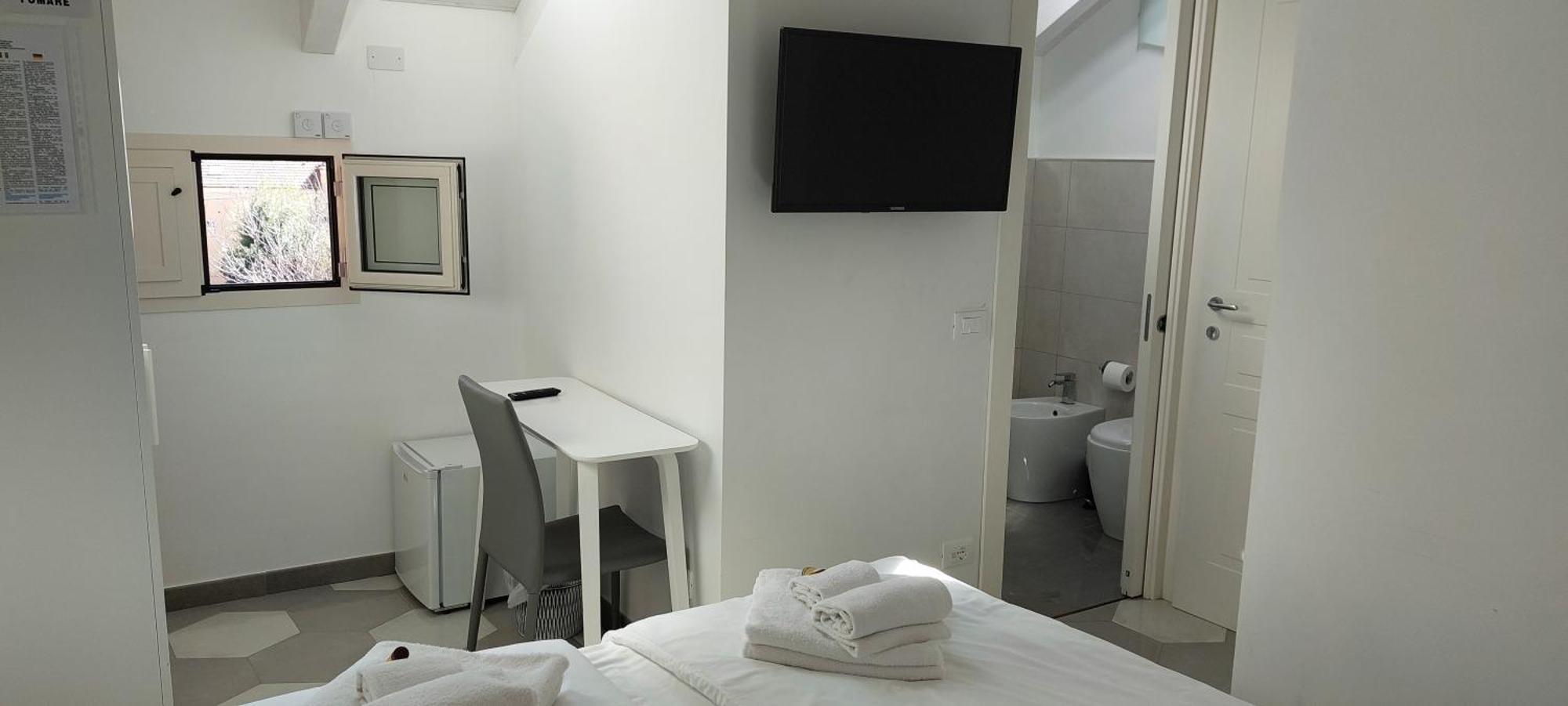 Casa Luigia Rooms Mtb In Finalborgo Bike Room Tour Ebike Trekking Фінале-Лігуре Екстер'єр фото